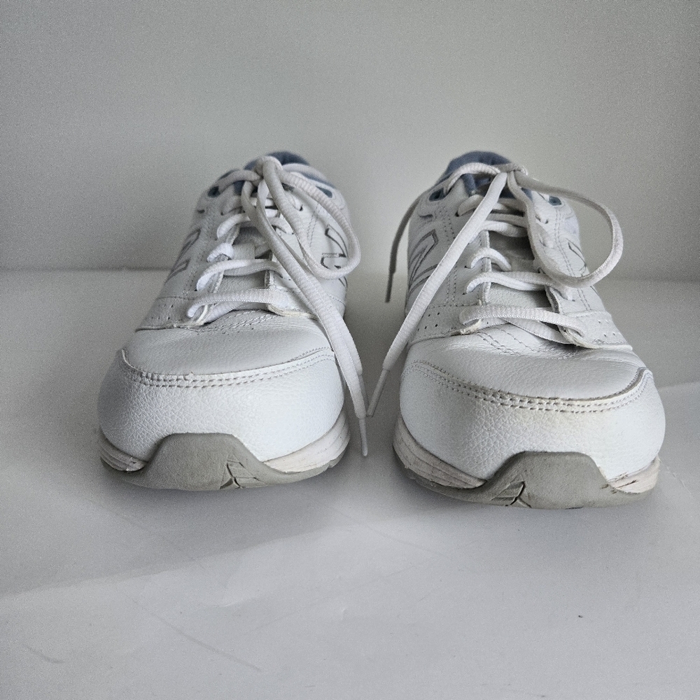New Balance White Leather Walking Sneakers 2E WW928WB3 Size 6 - Picture 4 of 9